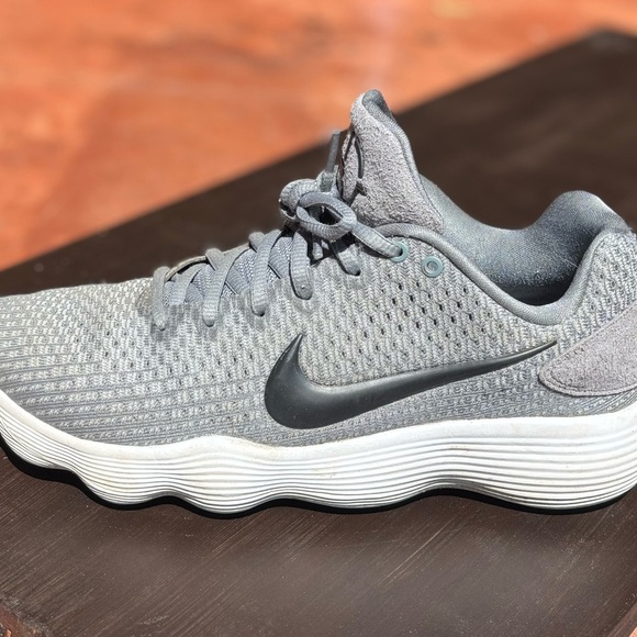Nike Gray Athletic Sneakers - Picture 2 of 11